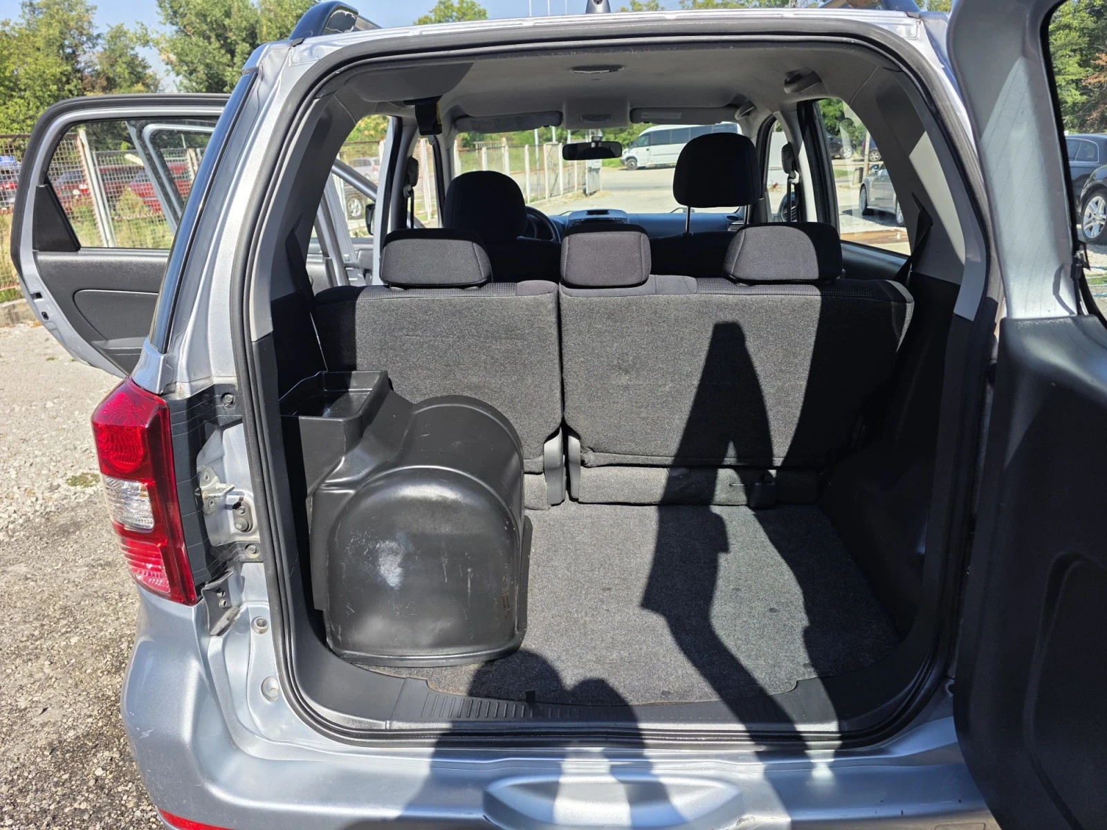 Daihatsu Terios 1.5-105кс Газ, снимка 12 - Автомобили и джипове - 55862220