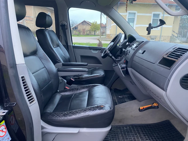 VW Transporter 2.5 tdi, снимка 8 - Бусове и автобуси - 52791829
