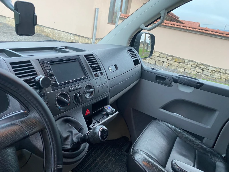 VW Transporter 2.5 tdi, снимка 10 - Бусове и автобуси - 52791829