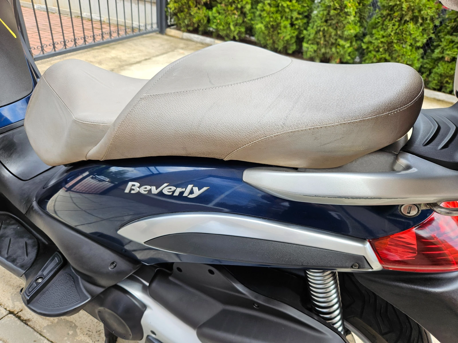 Piaggio Beverly 400ie, Tourer, 2007. | Mobile.bg   12