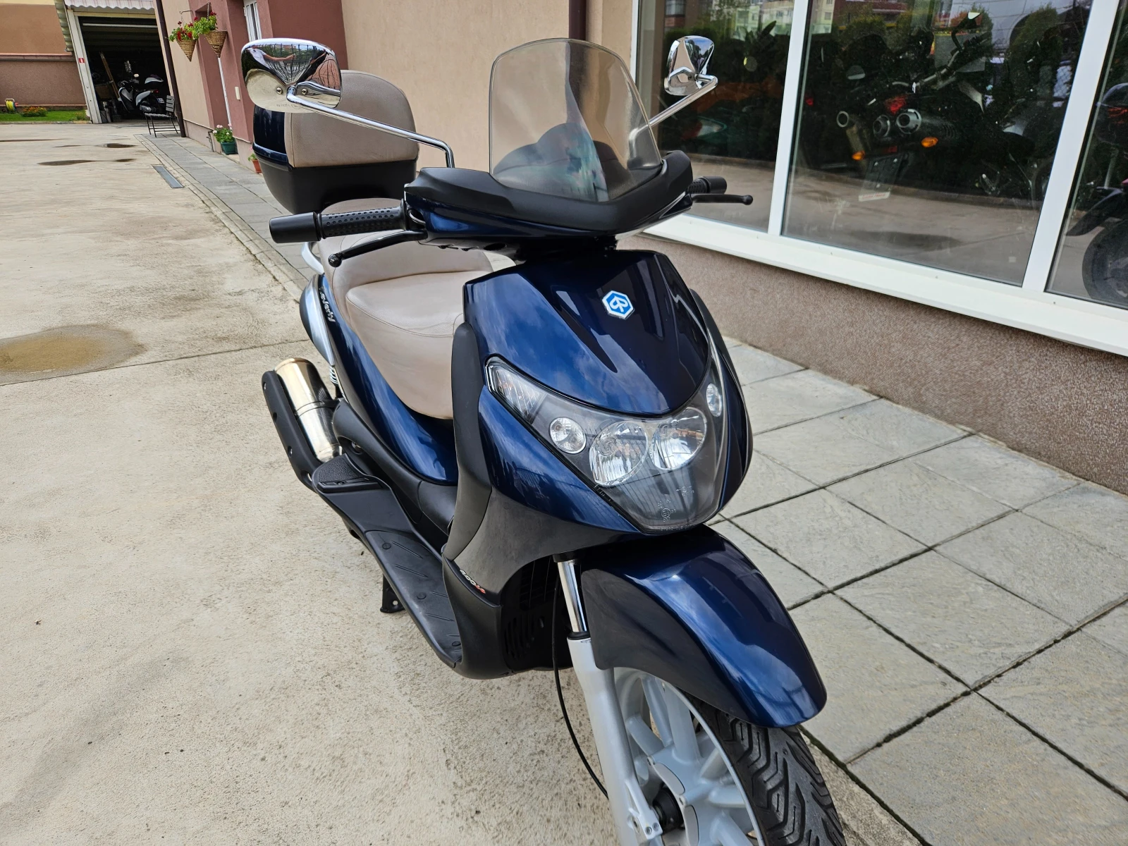 Piaggio Beverly 400ie, Tourer, 2007г. - изображение 9