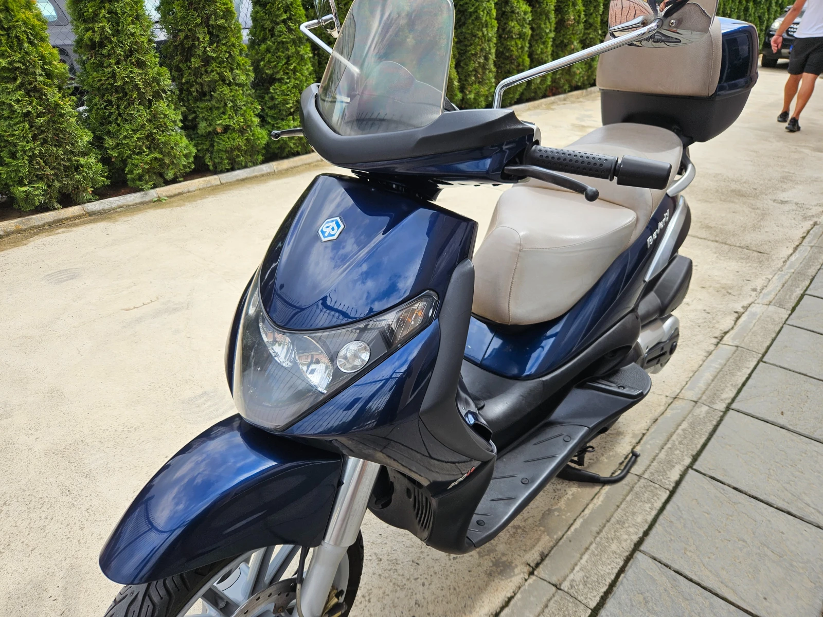 Piaggio Beverly 400ie, Tourer, 2007г. - изображение 7