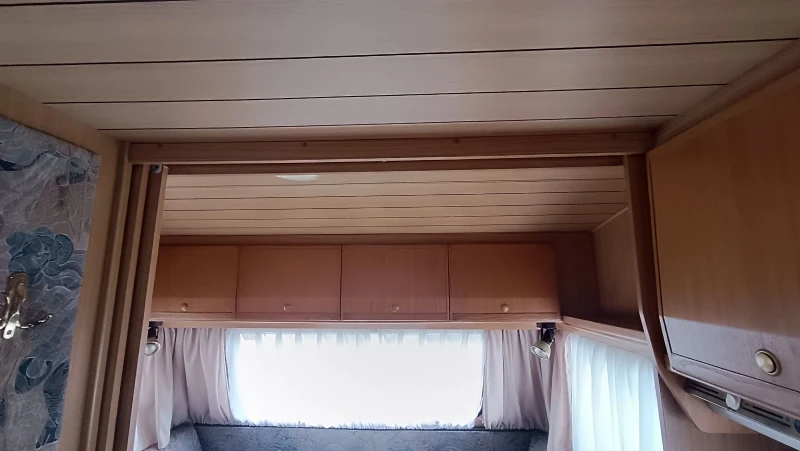 Каравана Dethleffs  Beduin 440, снимка 8 - Каравани и кемпери - 53562618