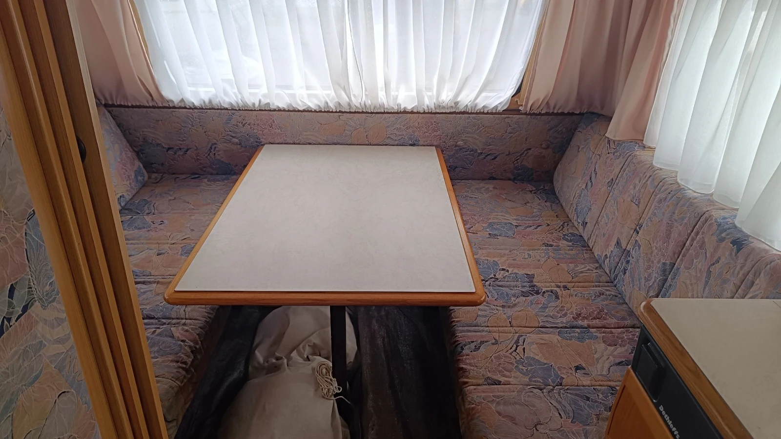 Каравана Dethleffs  Beduin 440 - изображение 9