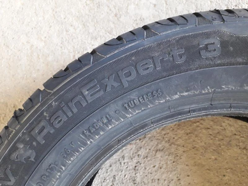 Гуми Летни 215/60R17, снимка 6 - Гуми и джанти - 45863953