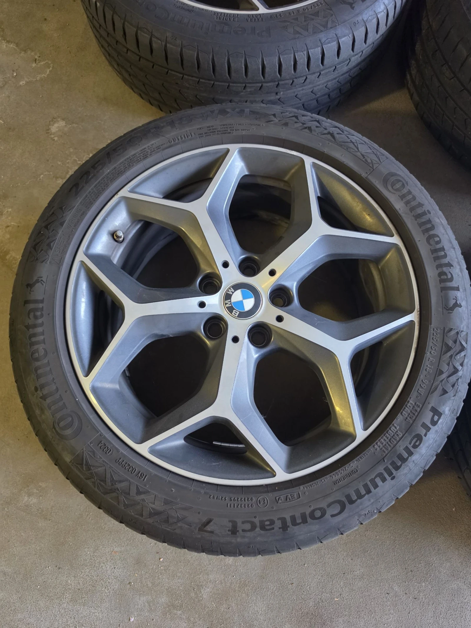 Гуми с джанти Continental 225/50R18, снимка 3 - Гуми и джанти - 55977116