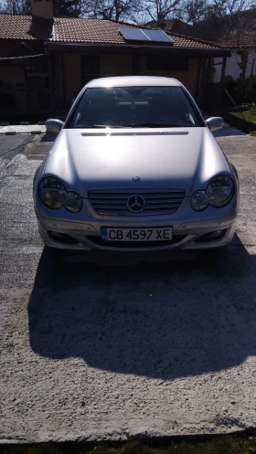 Mercedes-Benz C 200 спорт купе, снимка 1