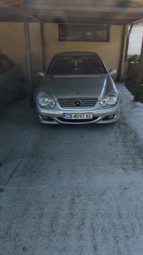 Mercedes-Benz C 200 спорт купе, снимка 4
