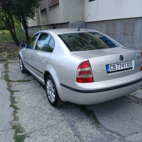Skoda Superb 6 СКОРОСТИ , снимка 8