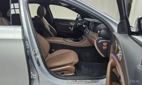 Mercedes-Benz E 220 4MATIC* EXCLUSIVE* ХЕДЪП* ДИСТРОНИК* КРАЙНА ЦЕНА, снимка 9