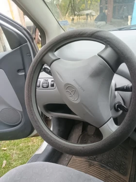 Toyota Yaris 1000, снимка 5