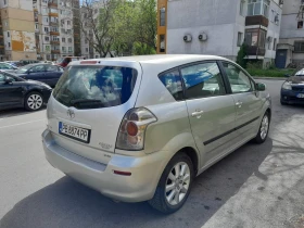 Toyota Corolla verso, снимка 2