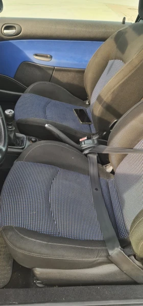 Peugeot 206 CC - 950 € / 1858.04 лв. - 52284489 7