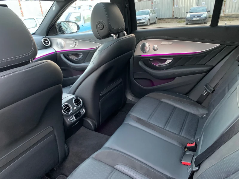 Mercedes-Benz E 43 AMG, снимка 12 - Автомобили и джипове - 52605674