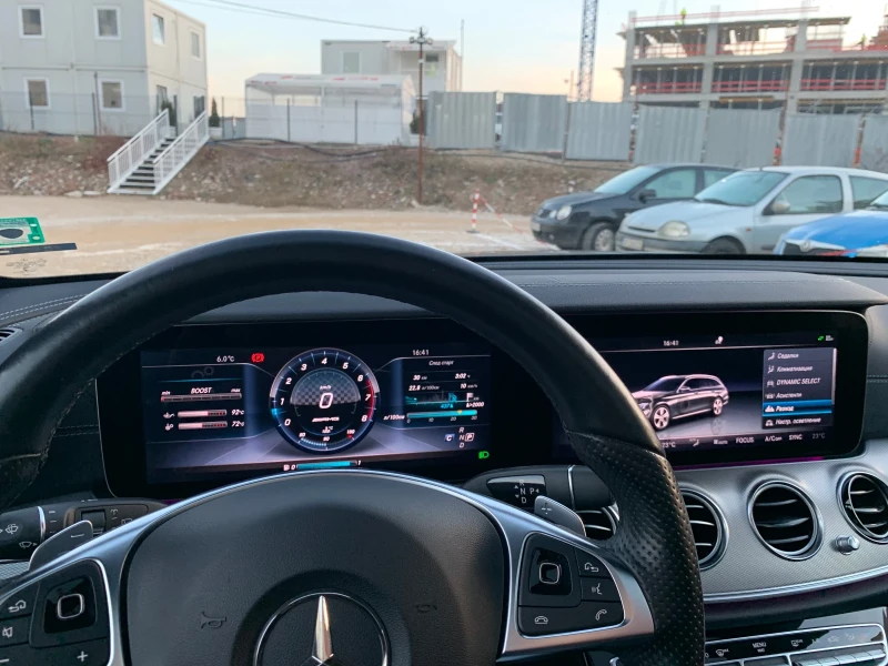 Mercedes-Benz E 43 AMG, снимка 9 - Автомобили и джипове - 52605674