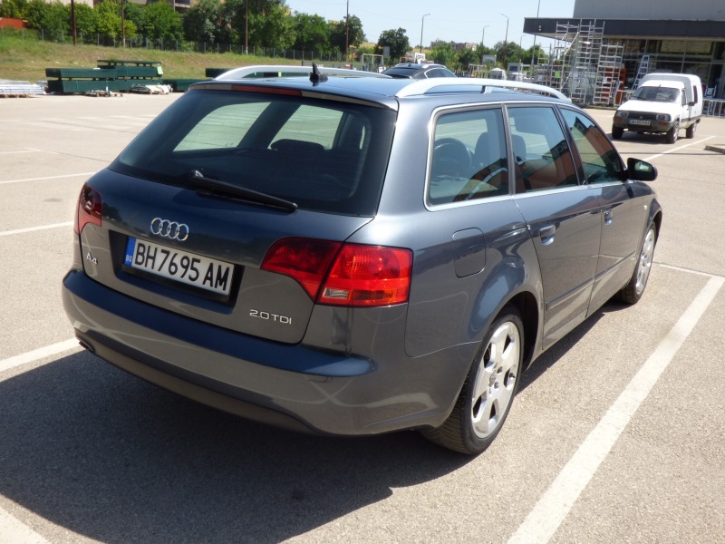 Audi A4, снимка 3 - Автомобили и джипове - 46361468