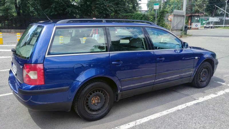 VW Passat, снимка 4 - Автомобили и джипове - 47399150