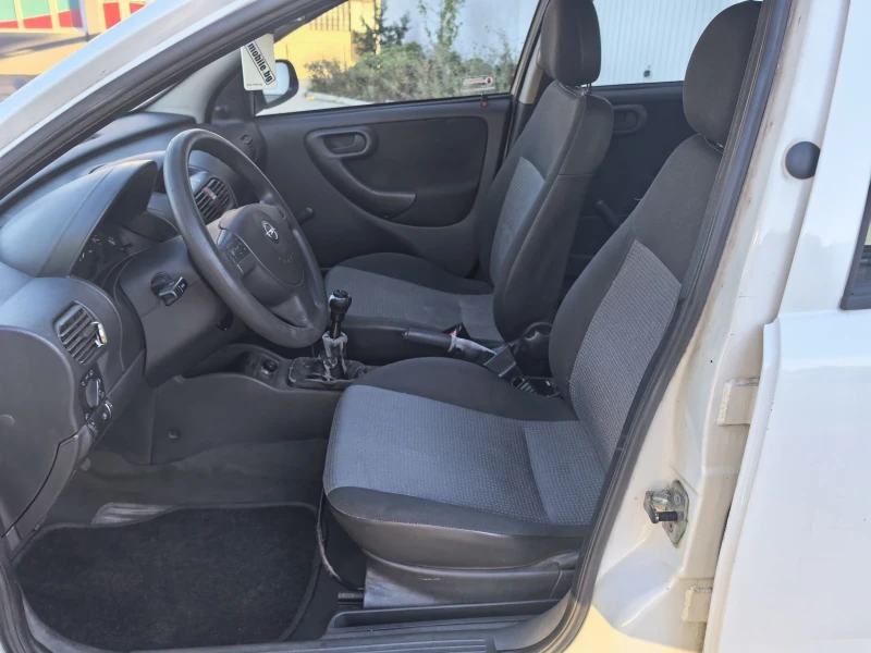 Opel Corsa, снимка 9 - Автомобили и джипове - 47681172