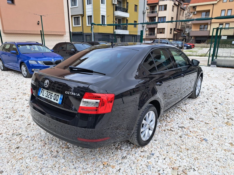 Skoda Octavia 1.5TSI 150кс. DSG, снимка 5 - Автомобили и джипове - 49028514