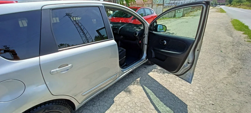 Nissan Note, снимка 10 - Автомобили и джипове - 51261483