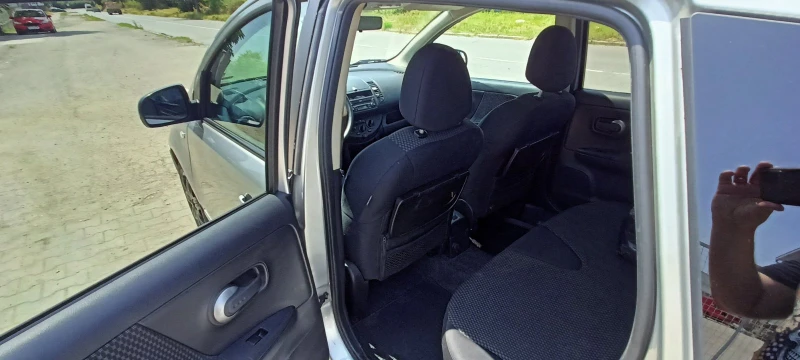 Nissan Note, снимка 8 - Автомобили и джипове - 51261483