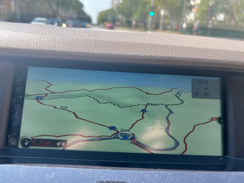 BMW 520 EfficientDynamics Edition, снимка 13 - Автомобили и джипове - 50766870