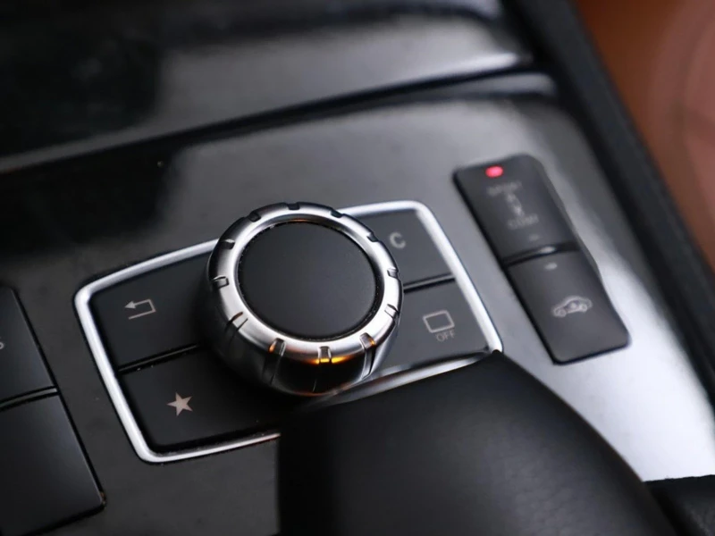 Mercedes-Benz CLS 350 Shooting Brake 9G Tronic Airmatic MultiBeam , снимка 11 - Автомобили и джипове - 52008211