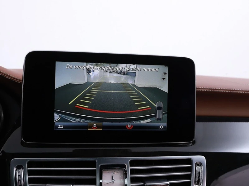 Mercedes-Benz CLS 350 Shooting Brake 9G Tronic Airmatic MultiBeam , снимка 9 - Автомобили и джипове - 52008211