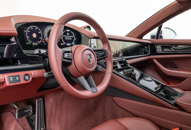 Porsche Panamera TURBO S E-HYBRID/FACELIFT/CERAMIC/BOSE/PANO/MATRIX, снимка 11 - Автомобили и джипове - 52166227
