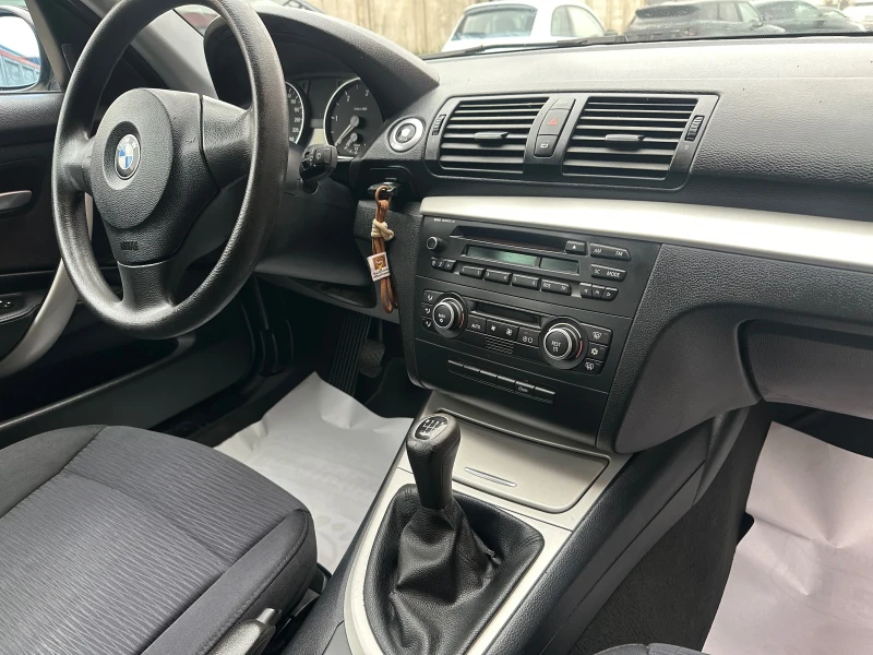 BMW 118 d 163000km Сервизна История, снимка 11 - Автомобили и джипове - 52651758