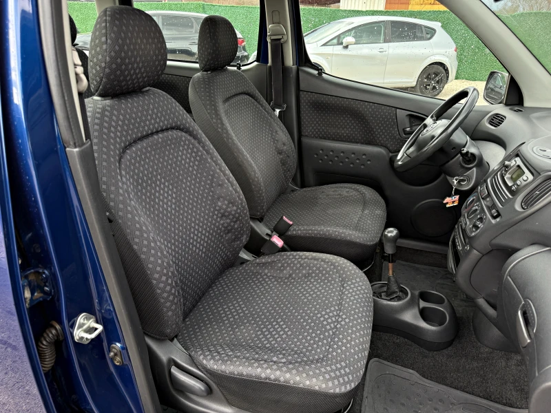 Toyota Yaris verso КЛИМАТИК ЕЛ ПАКЕТ, снимка 11 - Автомобили и джипове - 52965465