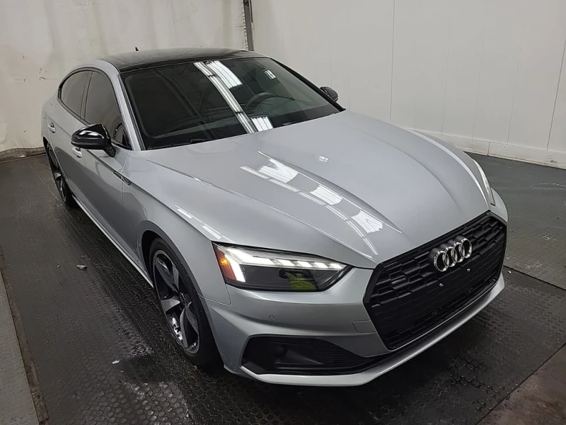 Audi A5  / KOMFORT / MATRIX / BLIND SPOT / CARFAX, снимка 2 - Автомобили и джипове - 53426329