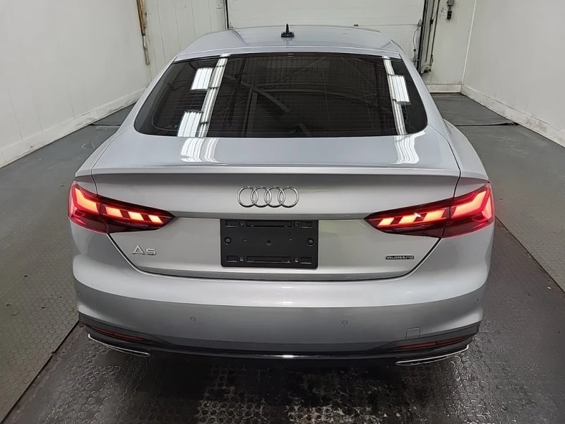 Audi A5  / KOMFORT / MATRIX / BLIND SPOT / CARFAX, снимка 5 - Автомобили и джипове - 53426329