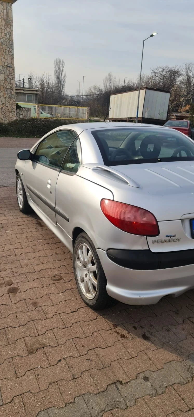 Peugeot 206 CC, снимка 5 - Автомобили и джипове - 53380064