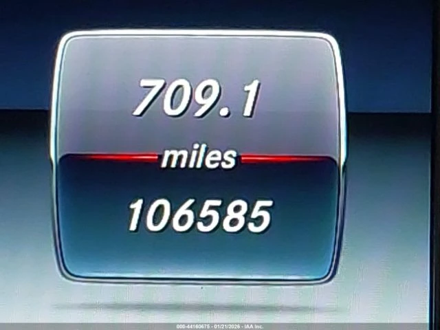 Mercedes-Benz C 43 AMG 4MATIC* КОжа* Подгрев* Обдухване* Кейлес* Blind Sp, снимка 16 - Автомобили и джипове - 53666485