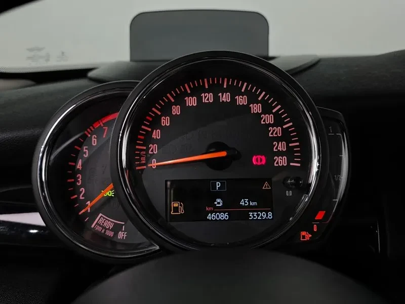 Mini Cooper High 3Rd Generation, снимка 8 - Автомобили и джипове - 55938744