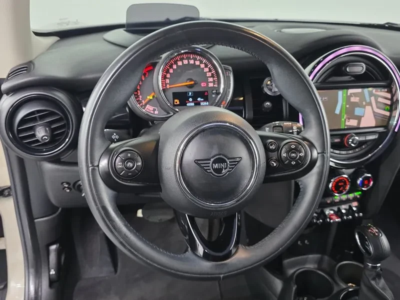 Mini Cooper High 3Rd Generation, снимка 15 - Автомобили и джипове - 55938744