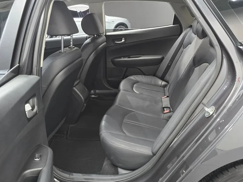Kia K5 LPG - САМО 30% АВАНС, снимка 11 - Автомобили и джипове - 56322103
