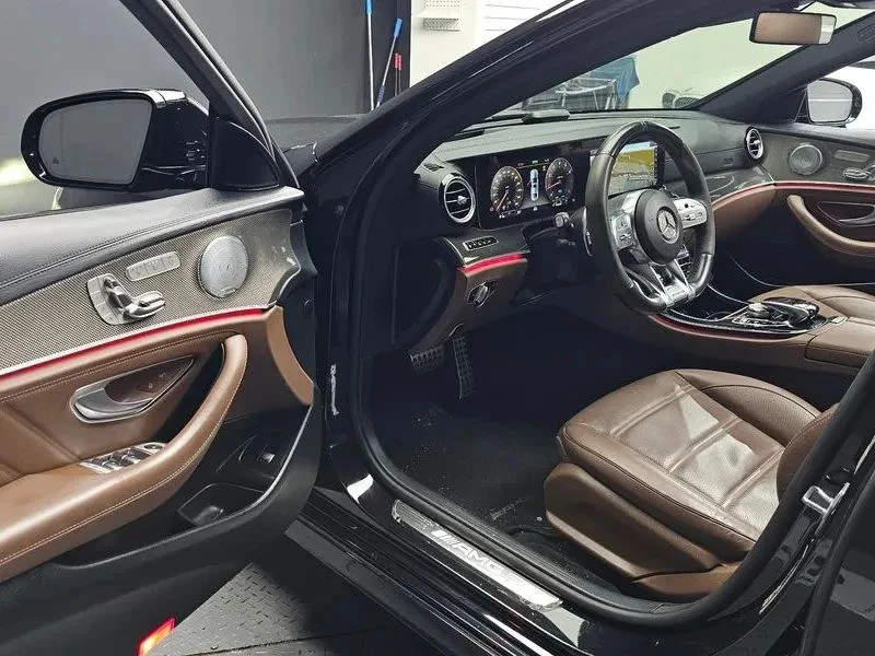 Mercedes-Benz E 53 AMG, снимка 10 - Автомобили и джипове - 56740271