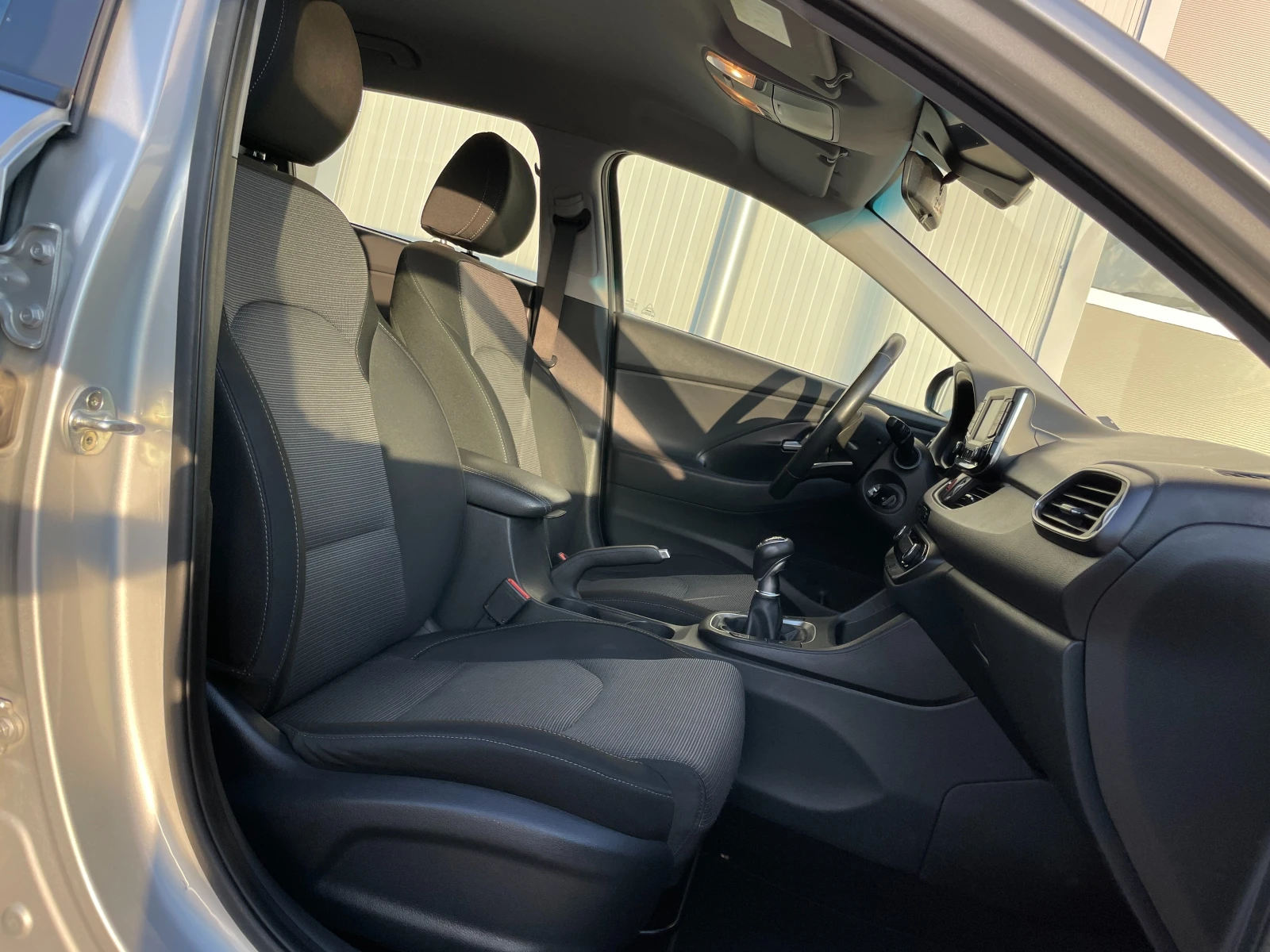 Hyundai I30 Върнат от Лизинг  | Mobile.bg — изображение 12