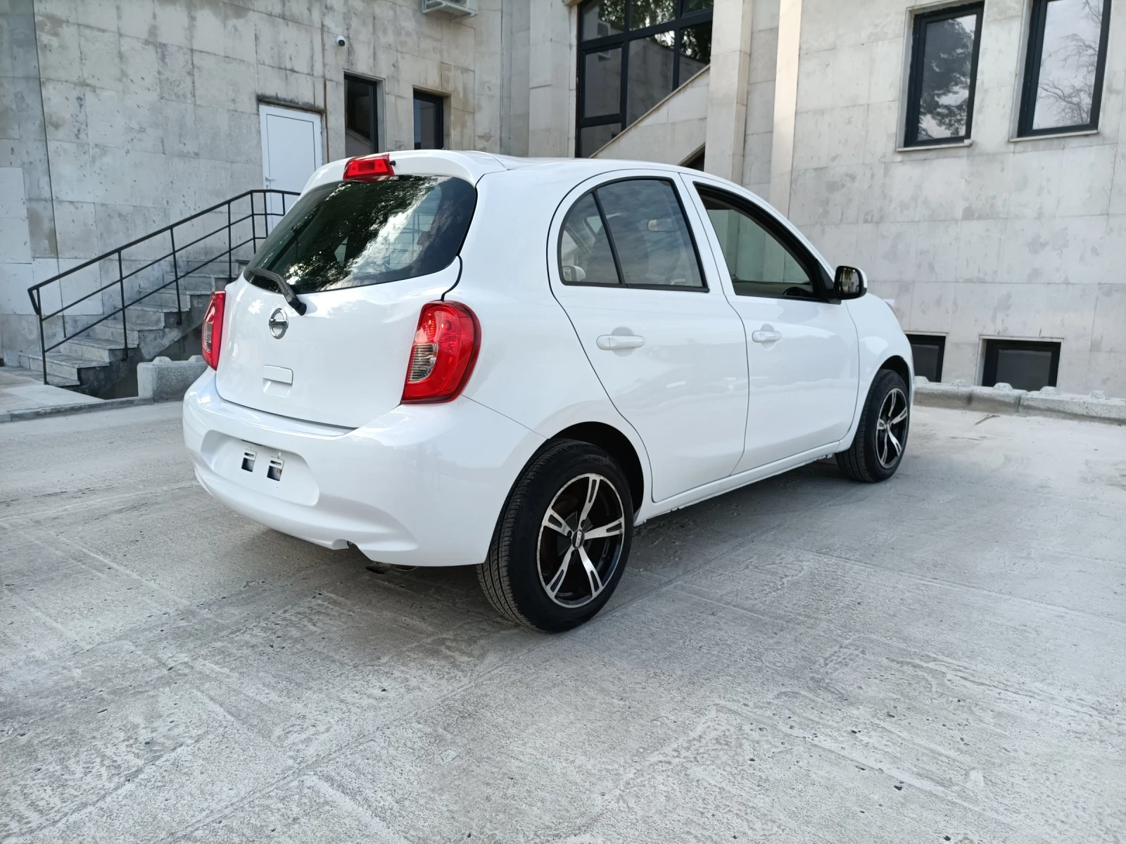 Nissan Micra 1.6i - изображение 5