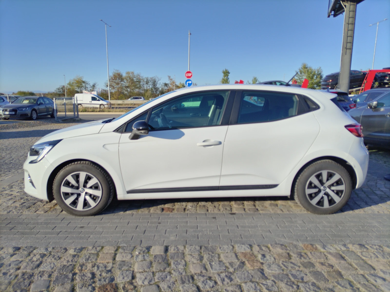 Renault Clio 1.0TCe/ 90к.с. - изображение 4