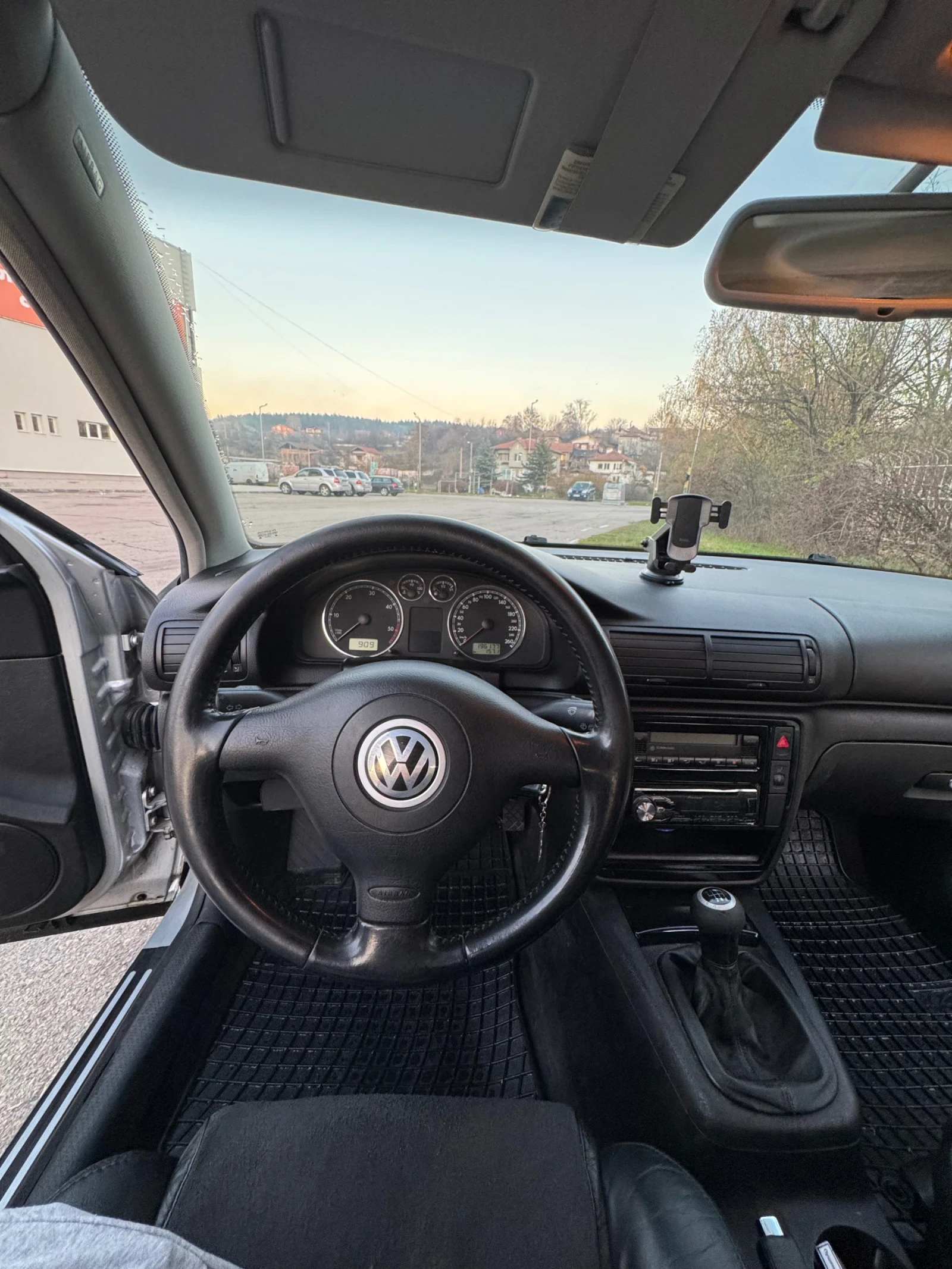 VW Passat 1.9 4MOTION - изображение 5