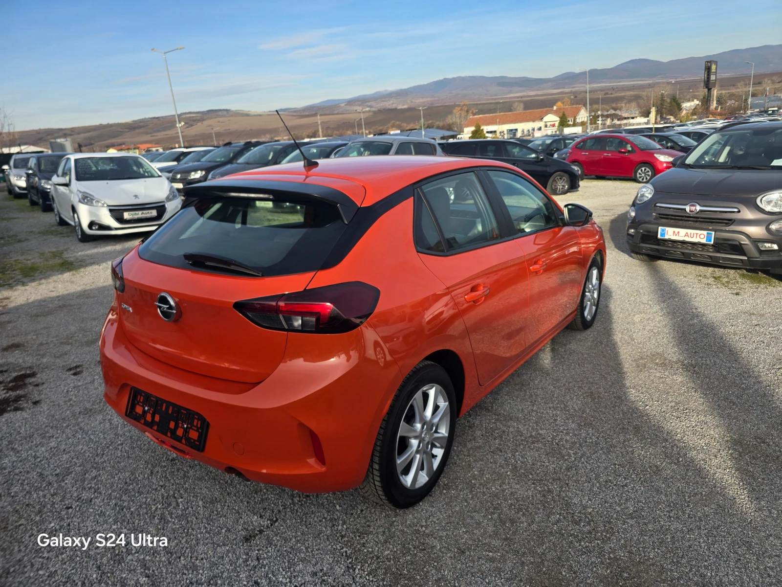 Opel Corsa 1.2I-75k.c--NAVI-EURO6 - изображение 5