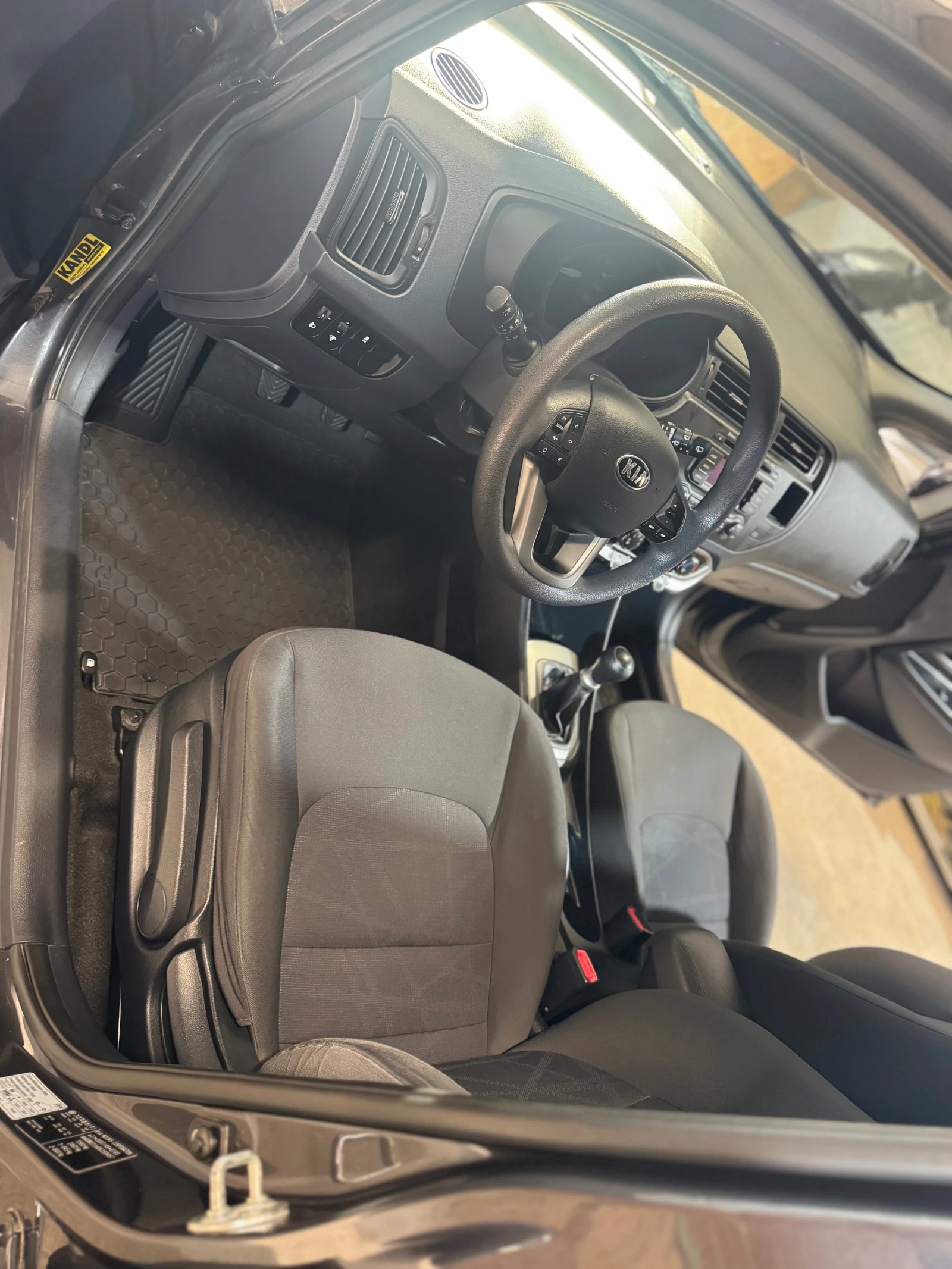 Kia Rio 150000 ��. | Mobile.bg � ����������� 12