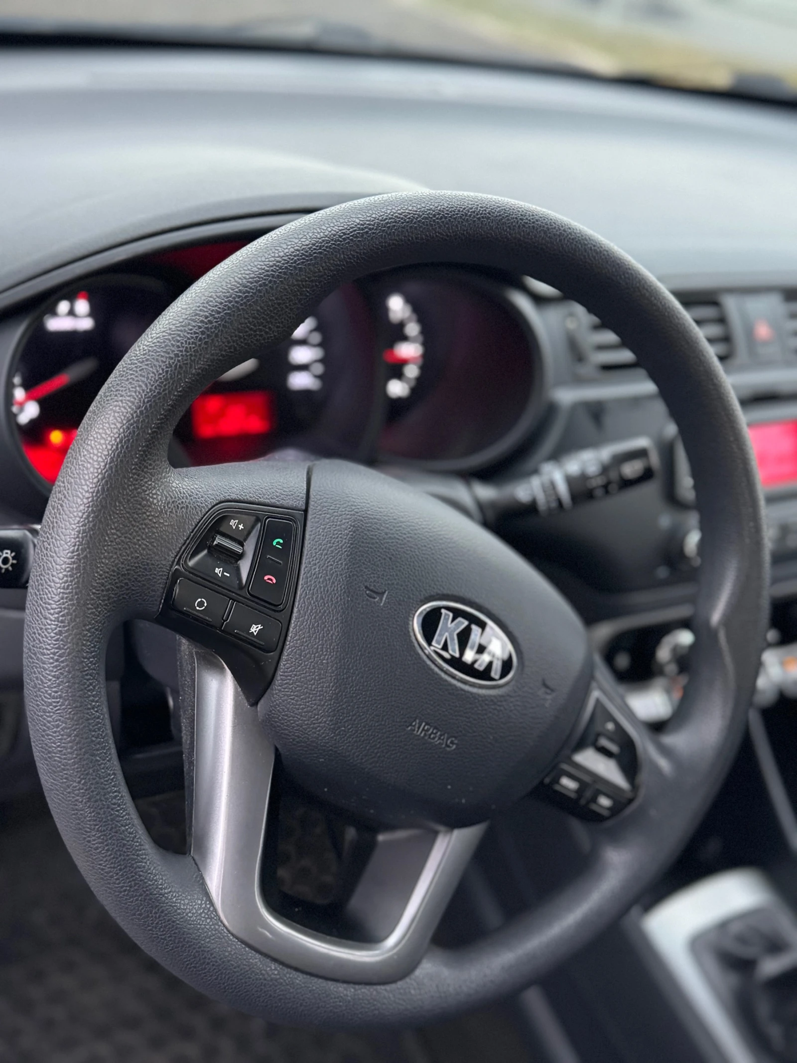 Kia Rio 150000 КМ. - изображение 8