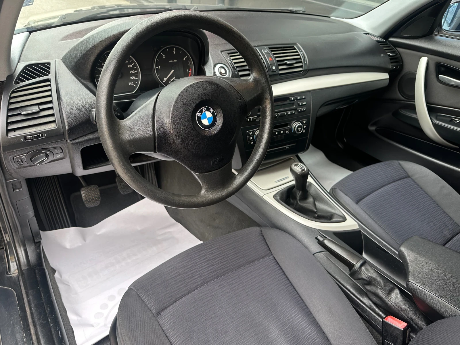 BMW 118 d 163000km Сервизна История - изображение 8