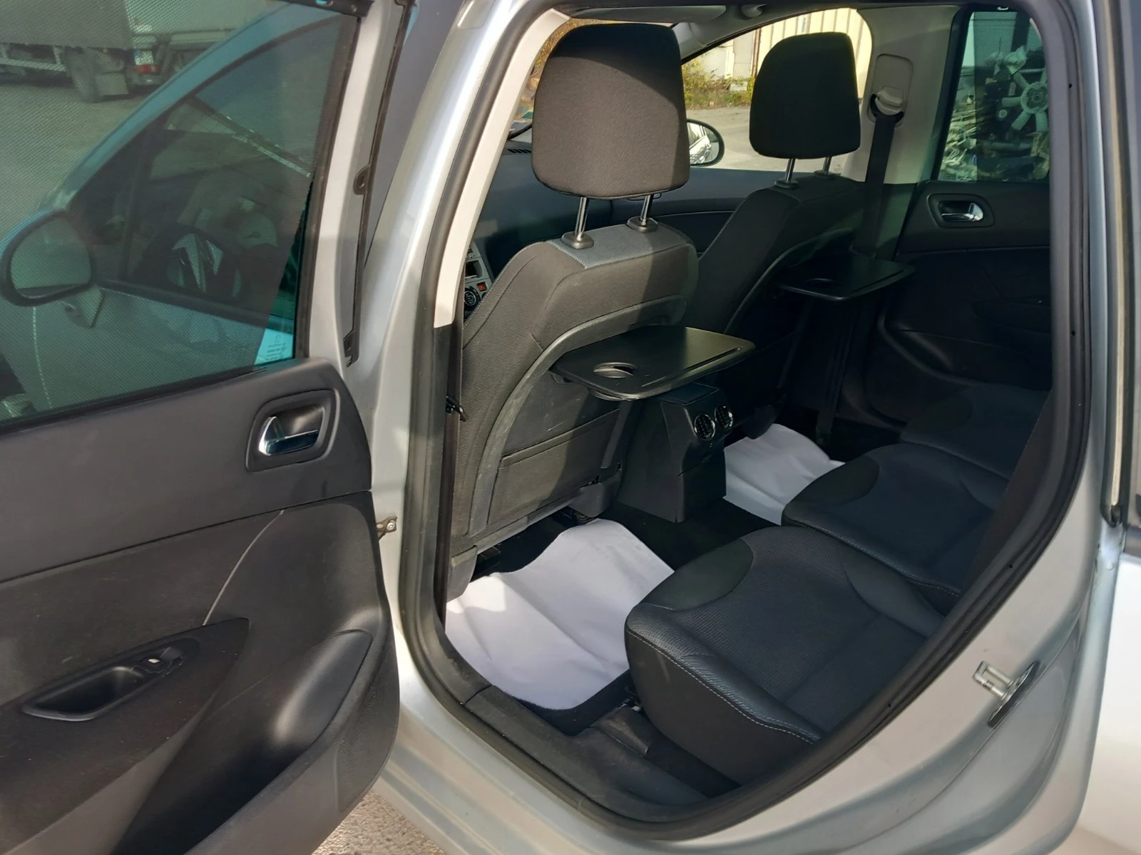 Peugeot 308 ����� ���������� 1.6 e-hdi | Mobile.bg � ����������� 11