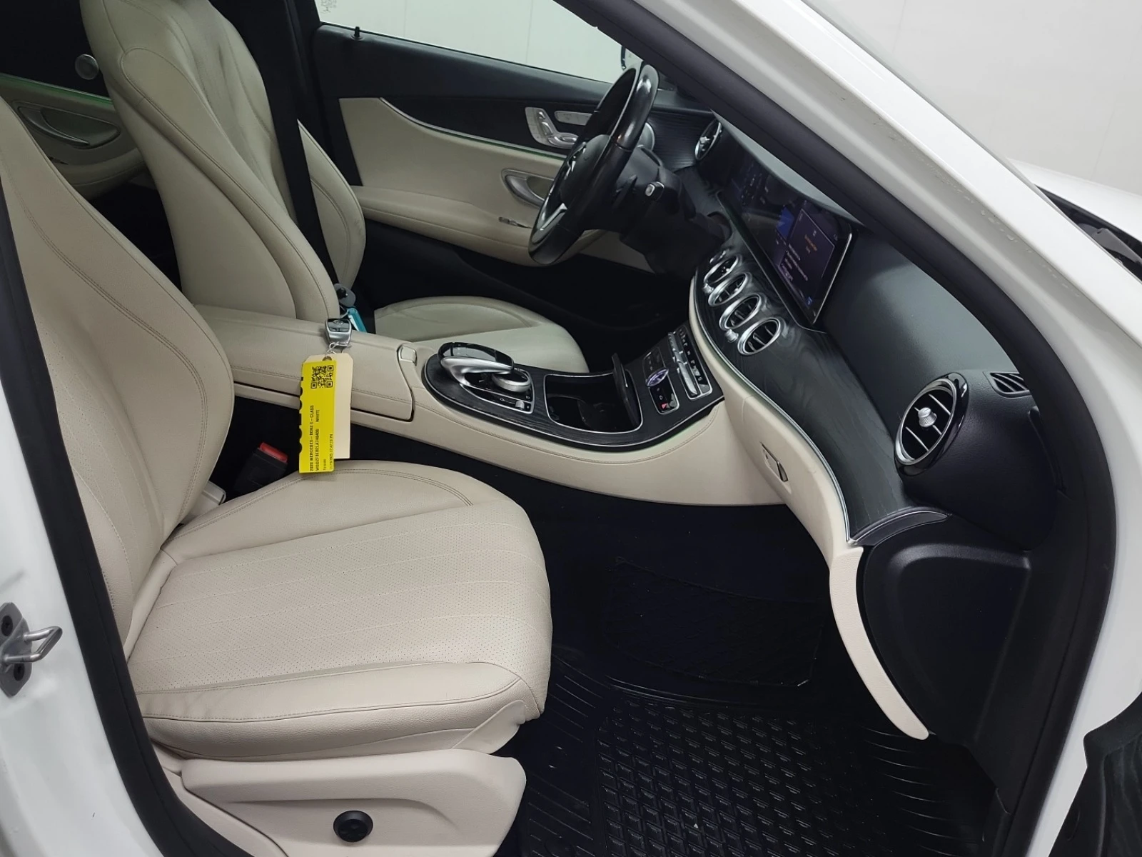 Mercedes-Benz E 350 * * CARFAX * * ���� ������ * *  | Mobile.bg � ����������� 10