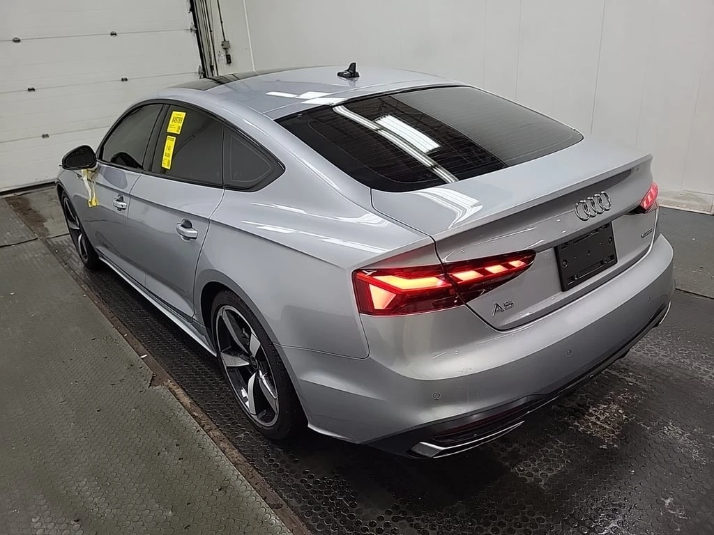 Audi A5  / KOMFORT / MATRIX / BLIND SPOT / CARFAX - изображение 4